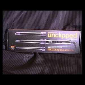 NWT Paul Mitchell Unclipped curling wand
